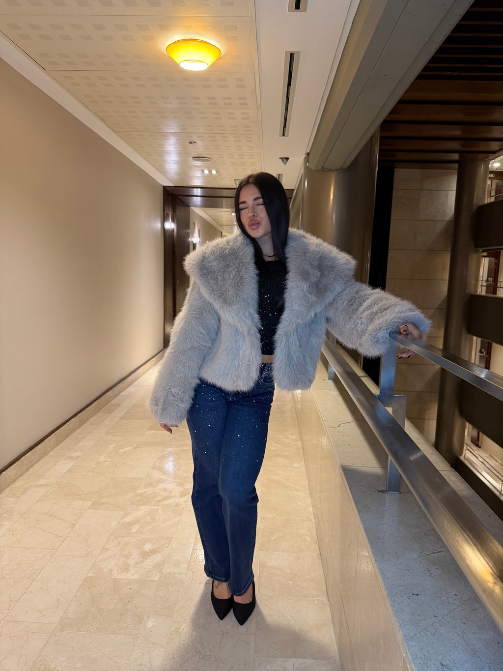 Abrigo Pelo Amanda Beige