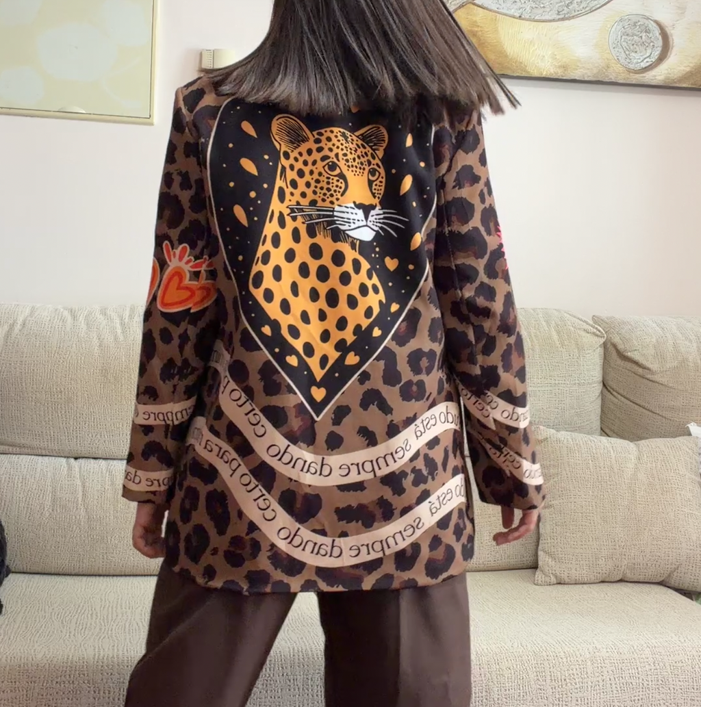 Blazer Oversize Corazón y Leopardo