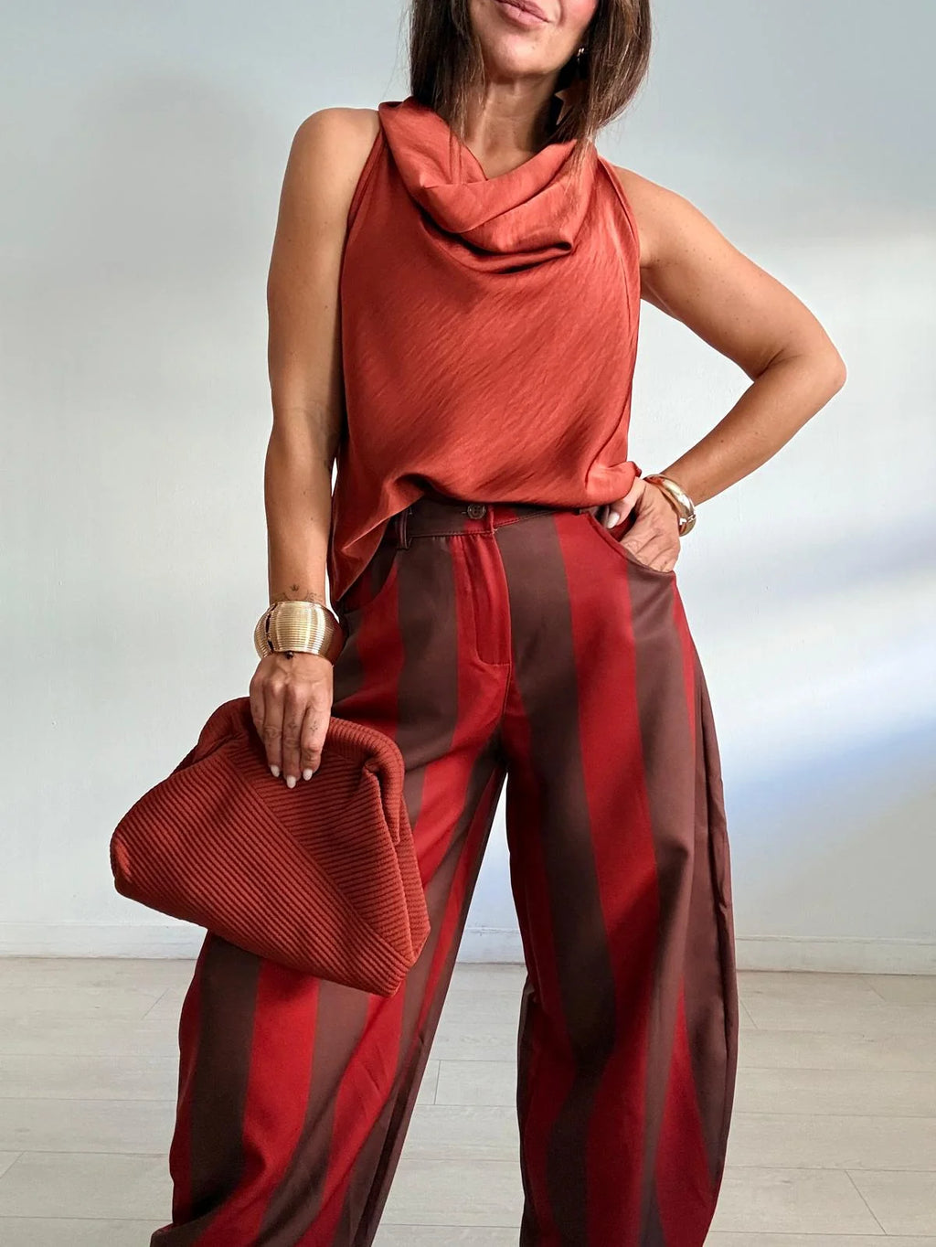 Pantalón Rayas Marrón y Rojo