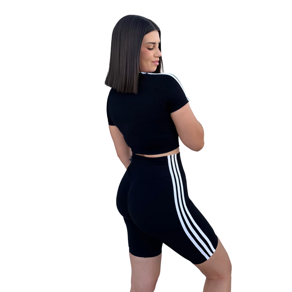 Conjunto deportivo corto