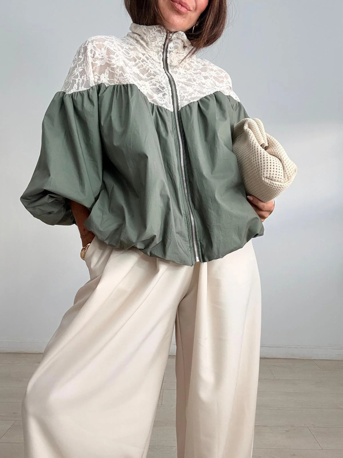 Bomber encaje verde