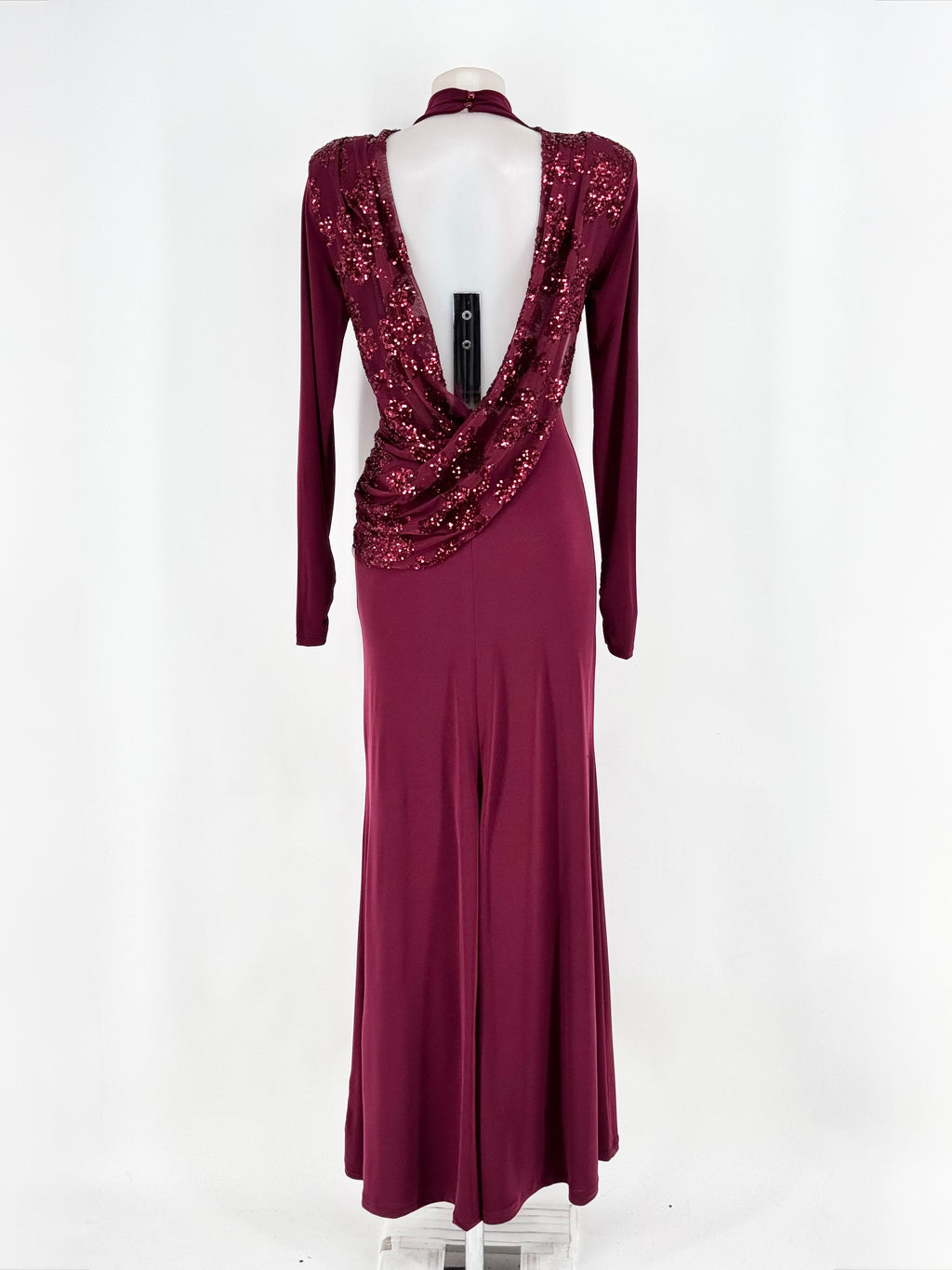 Vestido Crep Escote Espalda
