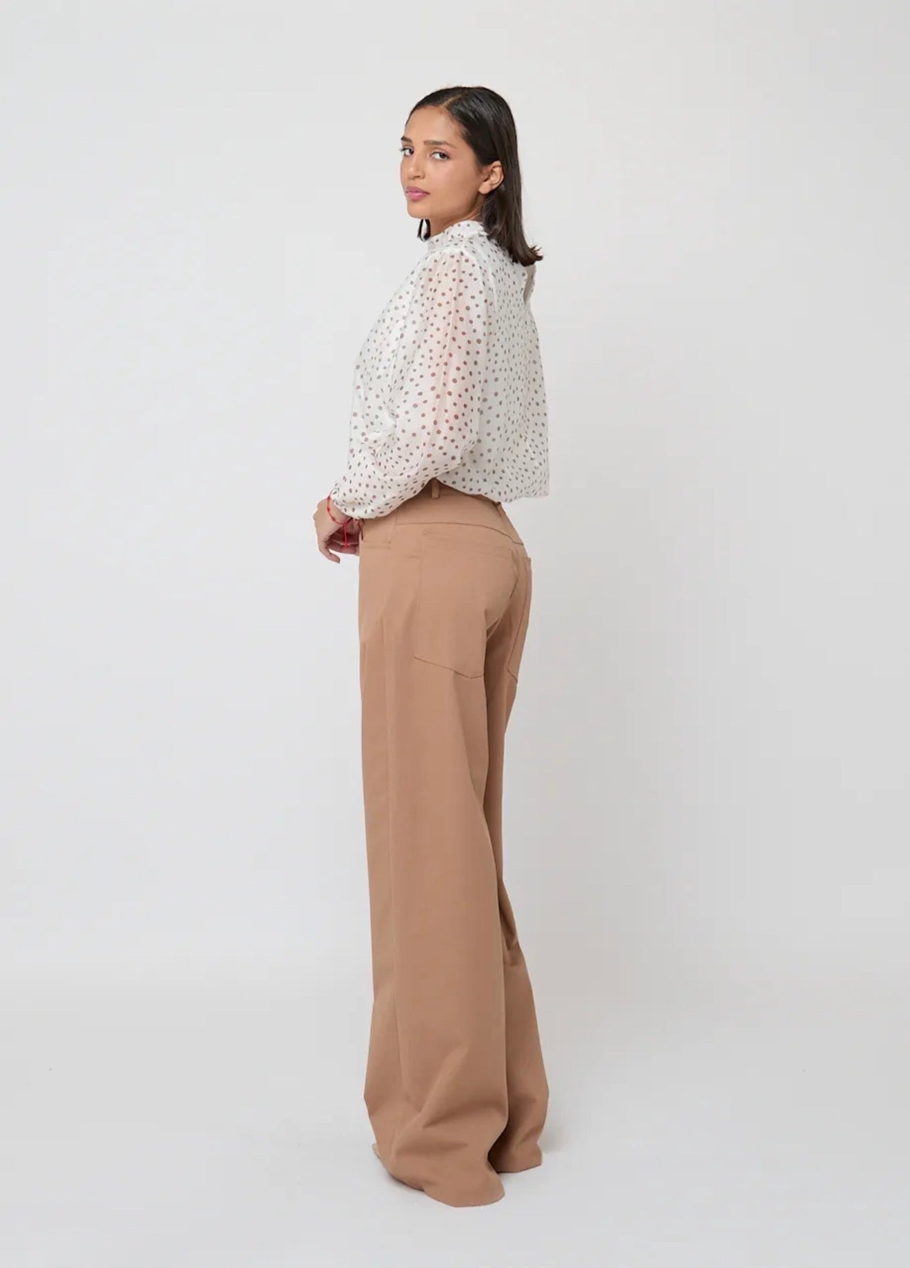 Pantalón corte recto