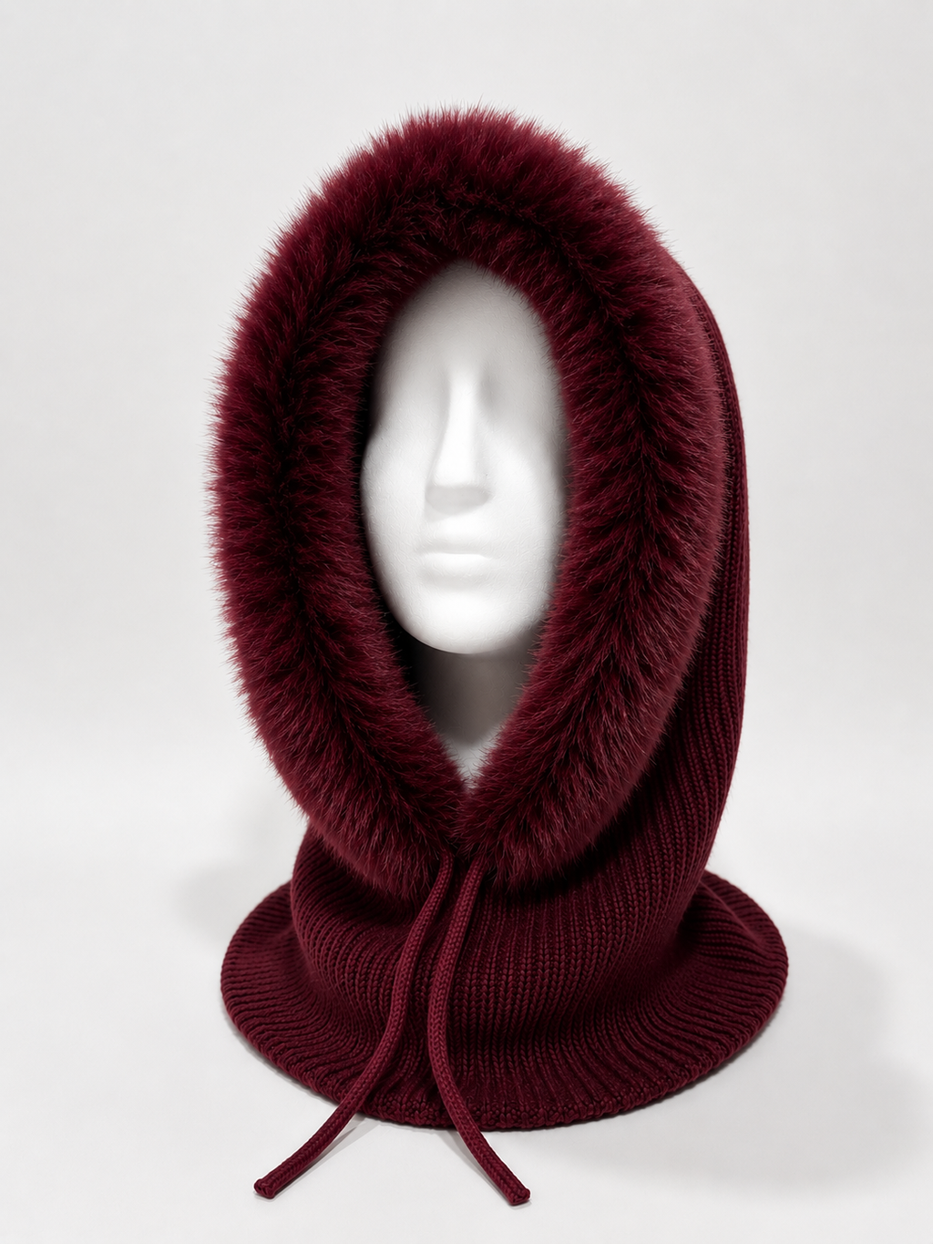 Balaclava de punto con pelo en la capucha
