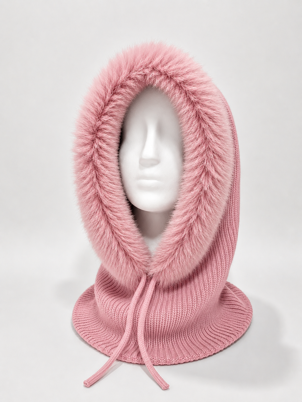Balaclava de punto con pelo en la capucha