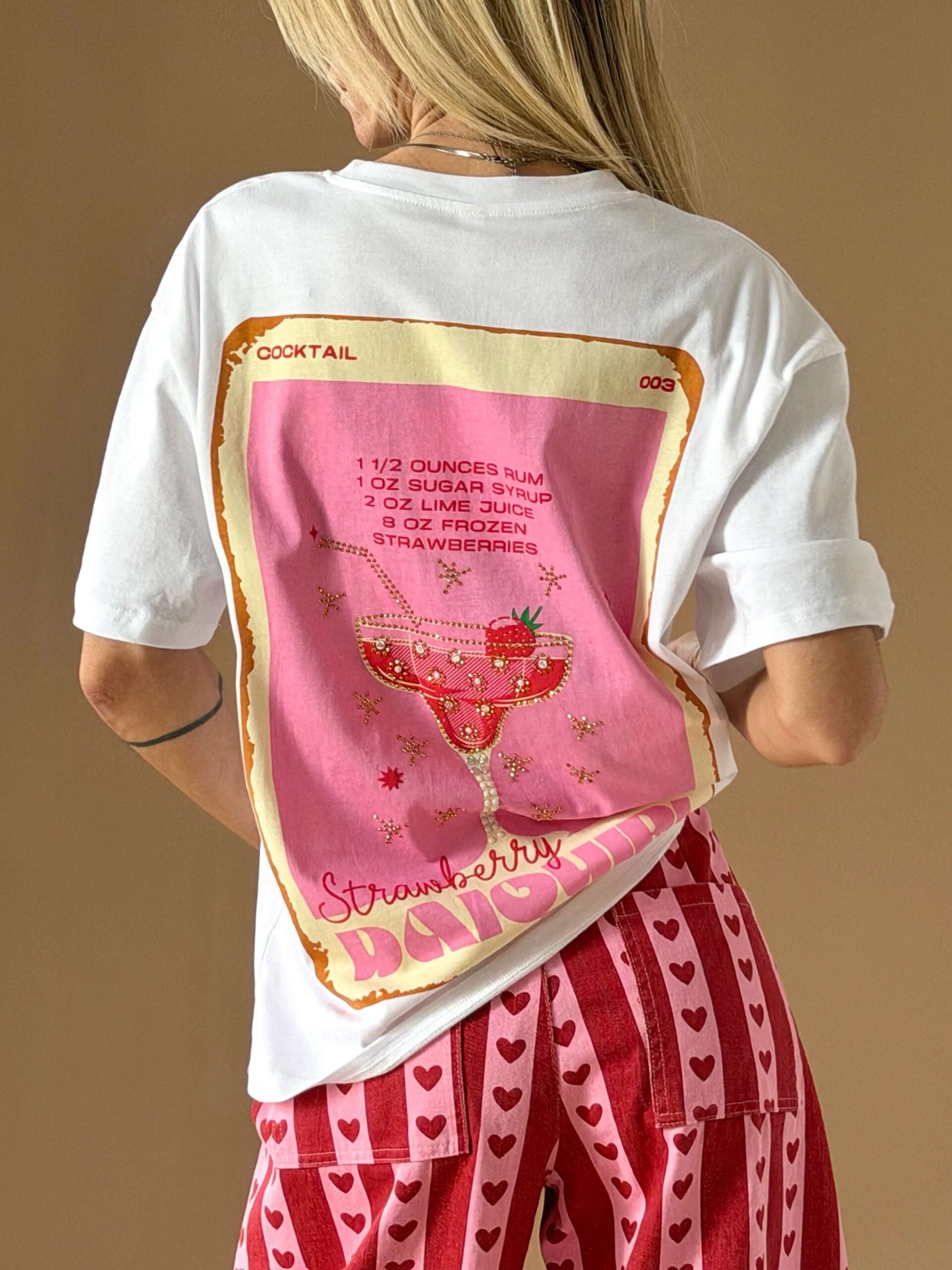 Camiseta con estampado de cóctel